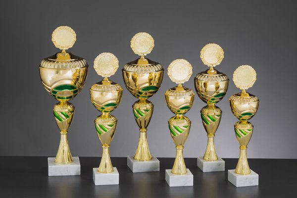 Gold/Grün Pokal Ophira - in 6 Größen erhältlich